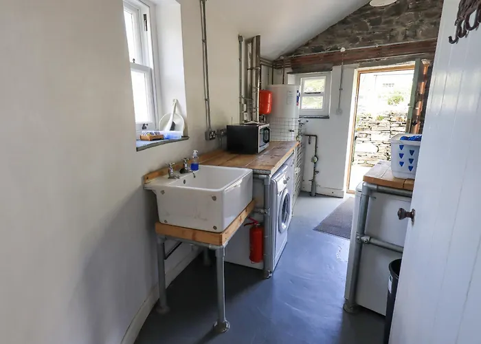 Yew Tree Borrowdale * Rosthwaite